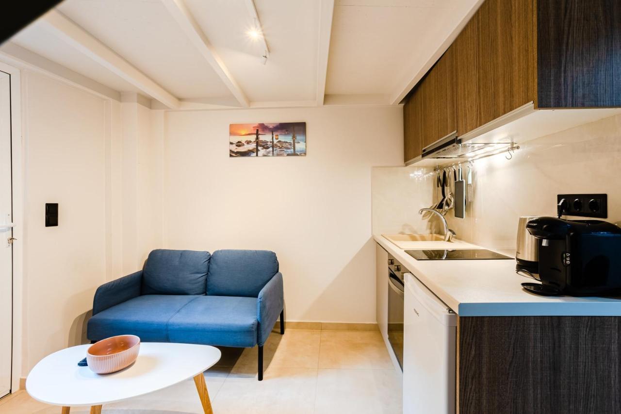 Uncover Kalamata'S Hidden Gem - Cosy City Nest Εξωτερικό φωτογραφία
