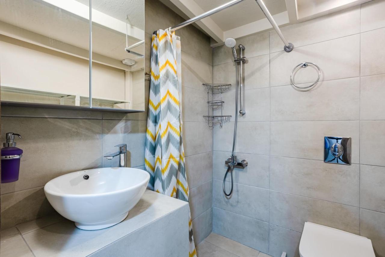Uncover Kalamata'S Hidden Gem - Cosy City Nest Εξωτερικό φωτογραφία